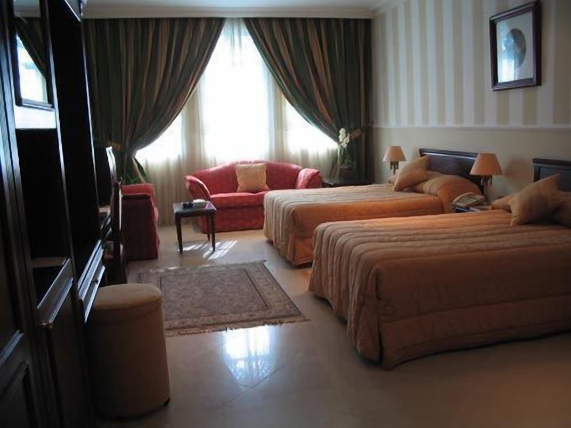 Al Bustan Hotel 도하 외부 사진