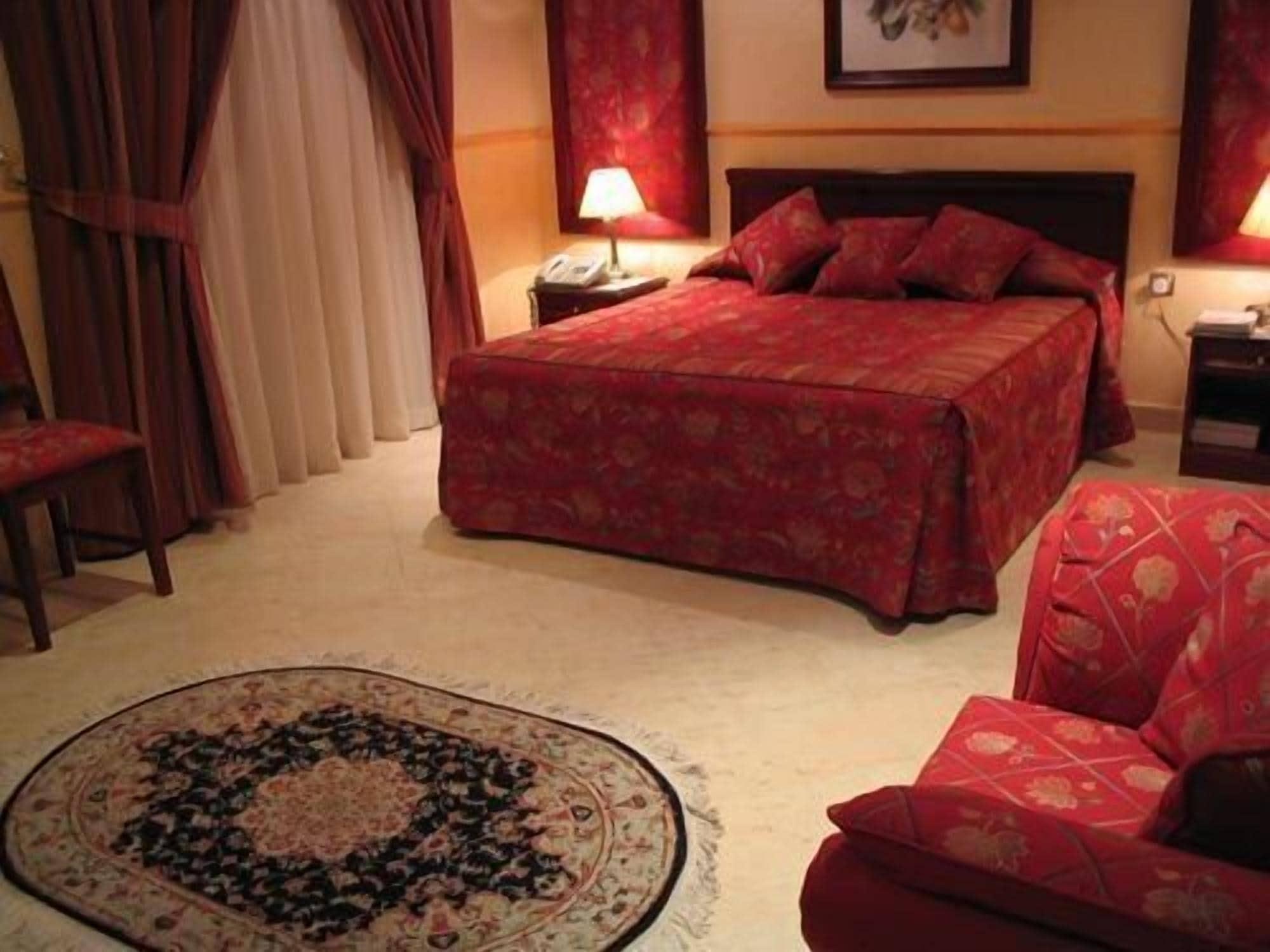 Al Bustan Hotel 도하 외부 사진