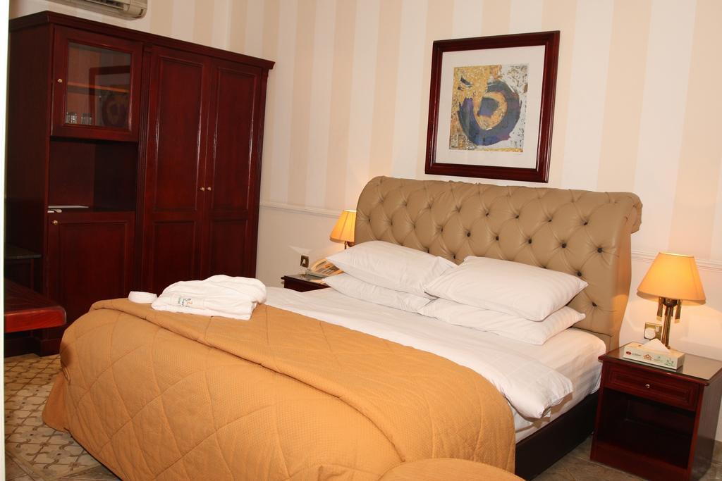 Al Bustan Hotel 도하 외부 사진