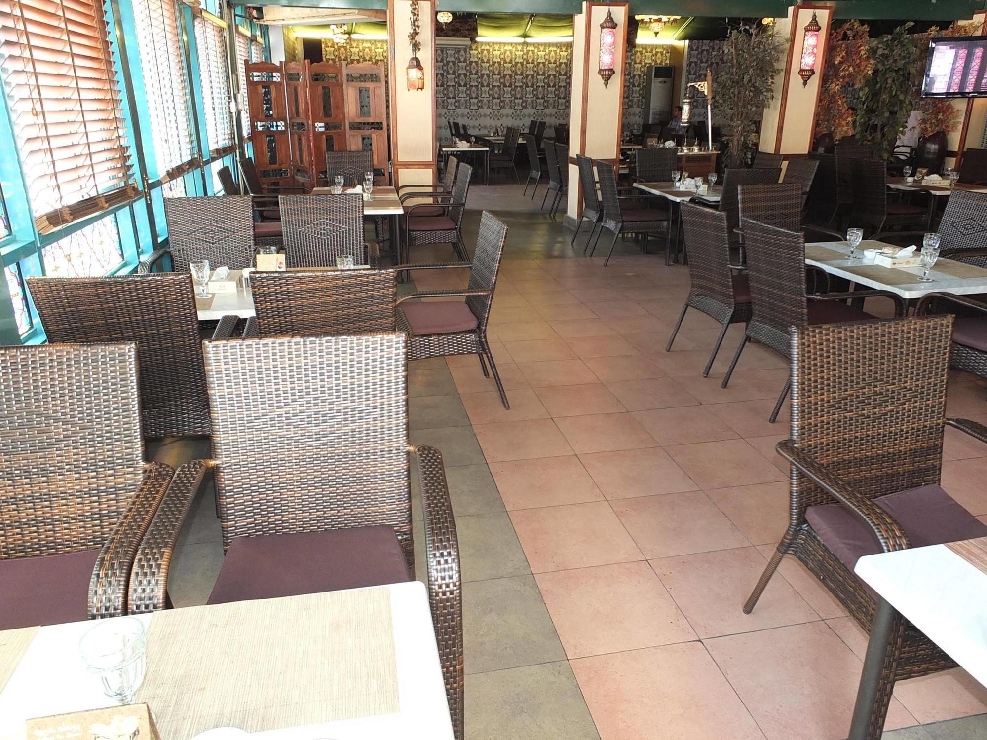 Al Bustan Hotel 도하 외부 사진